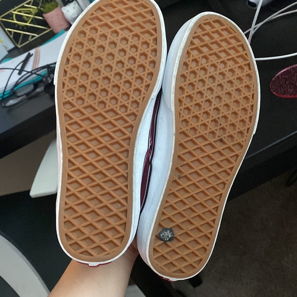 Vans - Picture 3 of 4